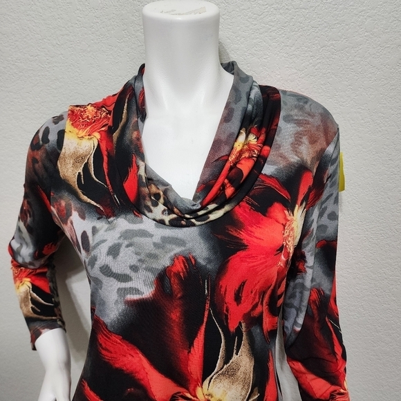 Boston Proper Hankerchief Hem Print Tunic Size M - Picture 11 of 13